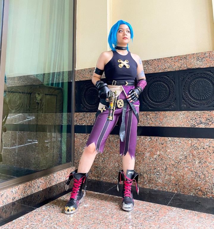 Cosplay Jinx 'League of Legends' Versi Tertutup