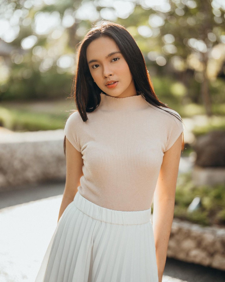 Secerah Matahari dengan Look Natural