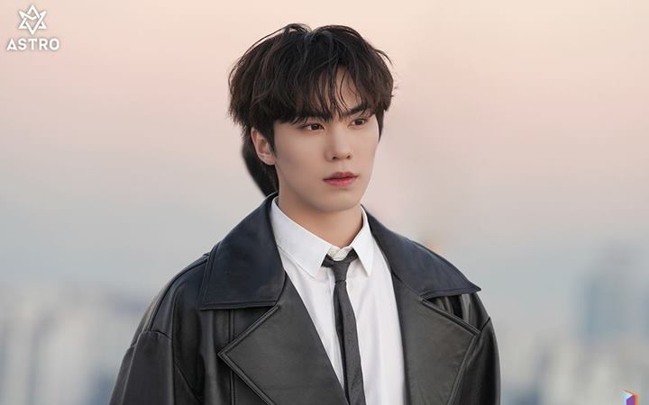 Rocky Hengkang dari Fantagio dan ASTRO