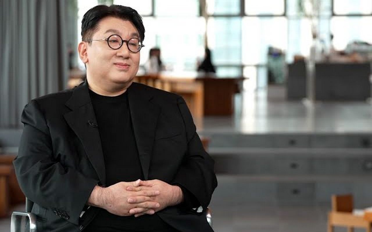 Bang Si Hyuk Bicara Soal Kebebasan Musisi Barat Hingga Idol Kpop yang Sering Dicap 'Artis Buatan'