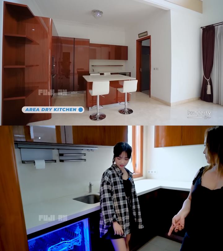 Dapur Dilengkapi Peralatan Canggih