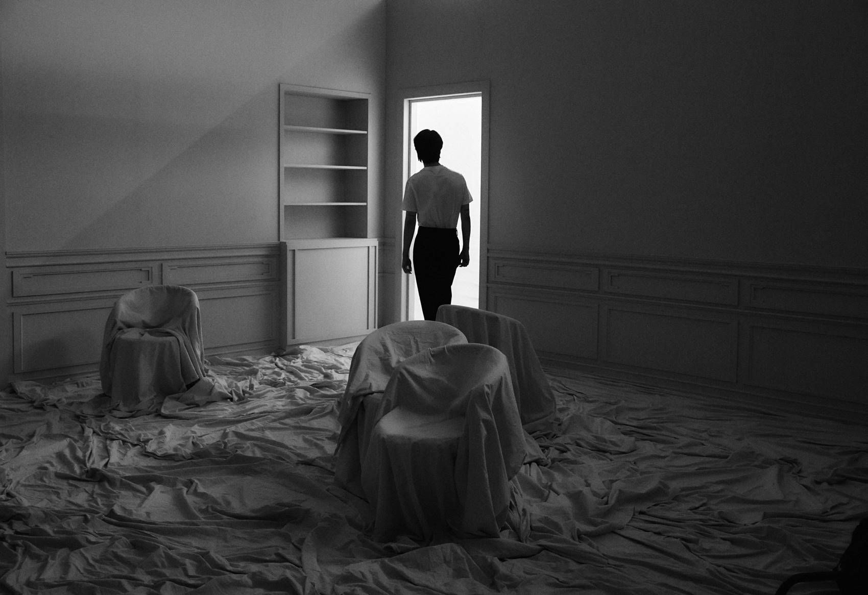 teaser perdana debut solo Jimin BTS dengan album \