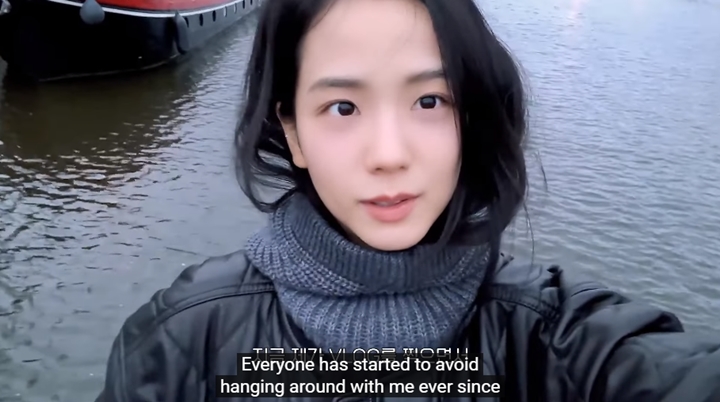 Jisoo BLACKPINK Sambat Dihindari Orang-Orang Sejak Aktif Ngevlog