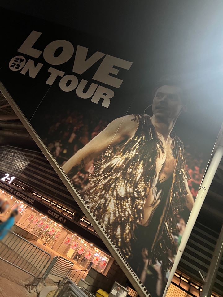  Bak Kena PCD, Jay ENHYPEN Ingin Nyusul Harry Styles Konser di Jepang