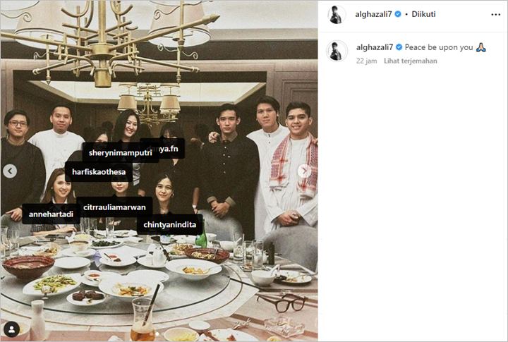 Al Ghazali Umbar Pesona Tampan Pakai Thawb Saat Bukber, Kemunculan Mantan Kekasih Jadi Buah Bibir