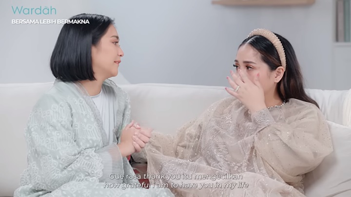 Nagita Slavina Tangis-tangisan Bareng Caca Tengker Usai Luapkan Isi Hati