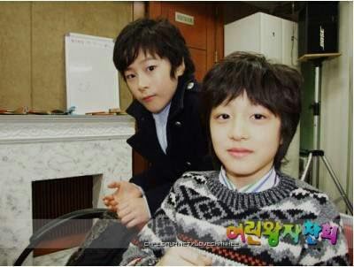 Posting Foto Masa Kecil, Moon Ga Young-Chani SF9 Kenang Persahabatan dengan Moonbin