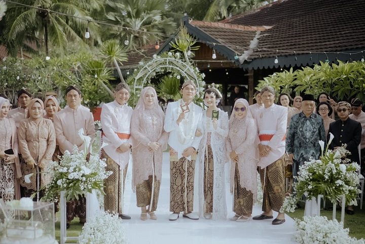 Momen Bersama Keluarga Besar