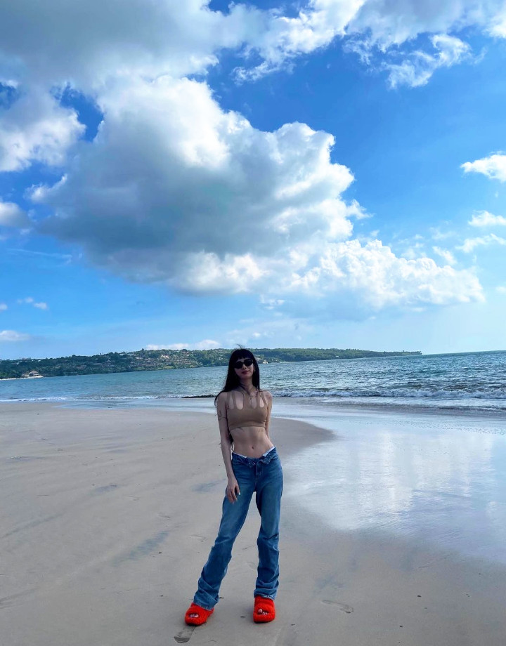 Jalan-Jalan ke Pantai