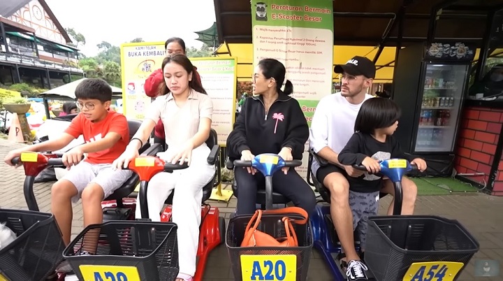 Kebersamaan Saat Tes Drive di Bandung