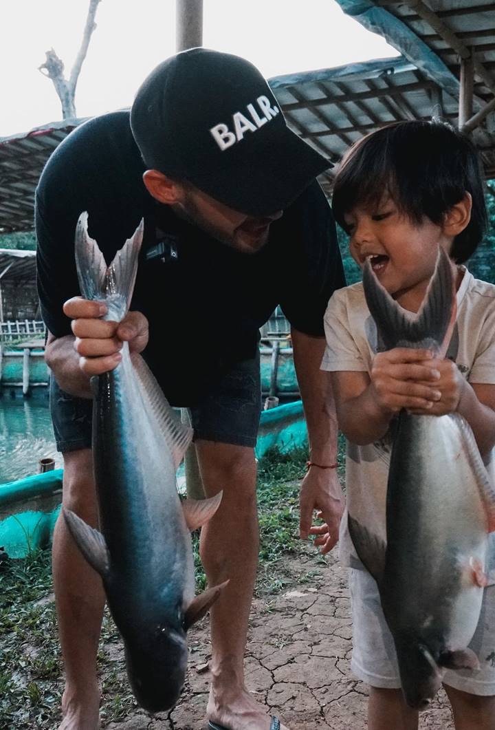 Mancing Berdua dengan Arkana
