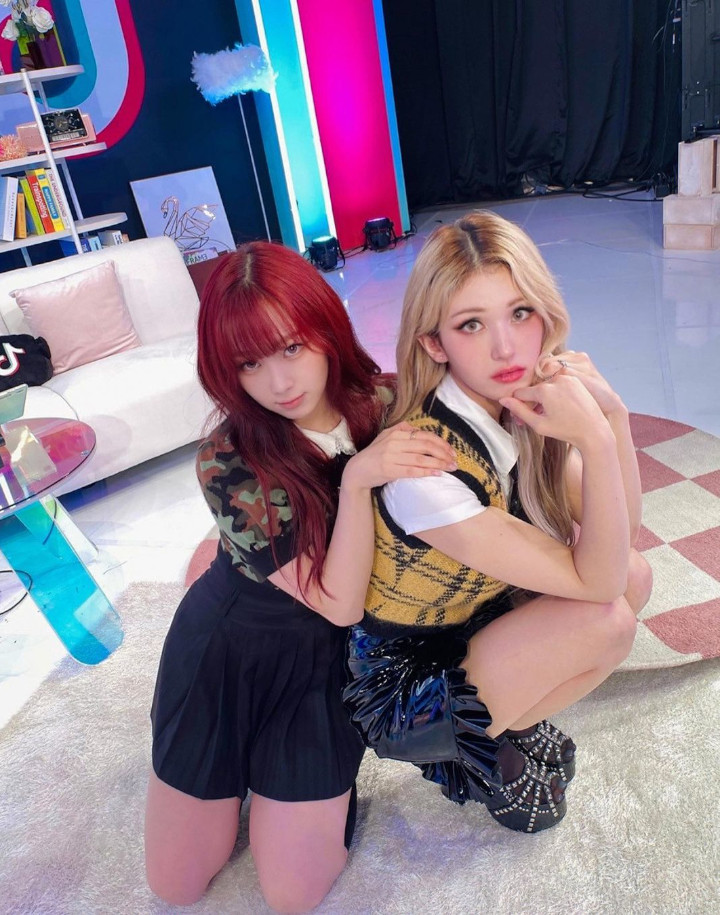 Giselle aespa dan Jeon Somi