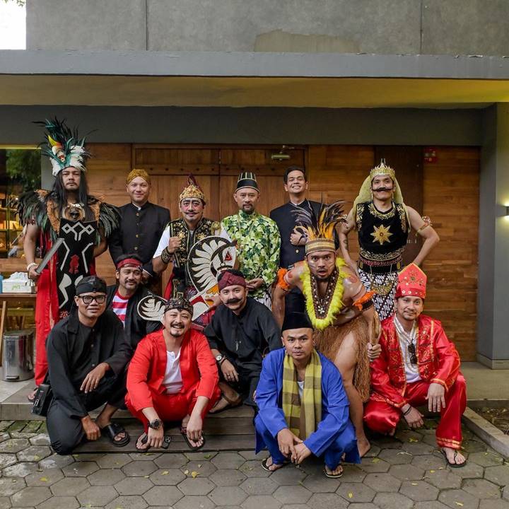 Kostum Nusantara