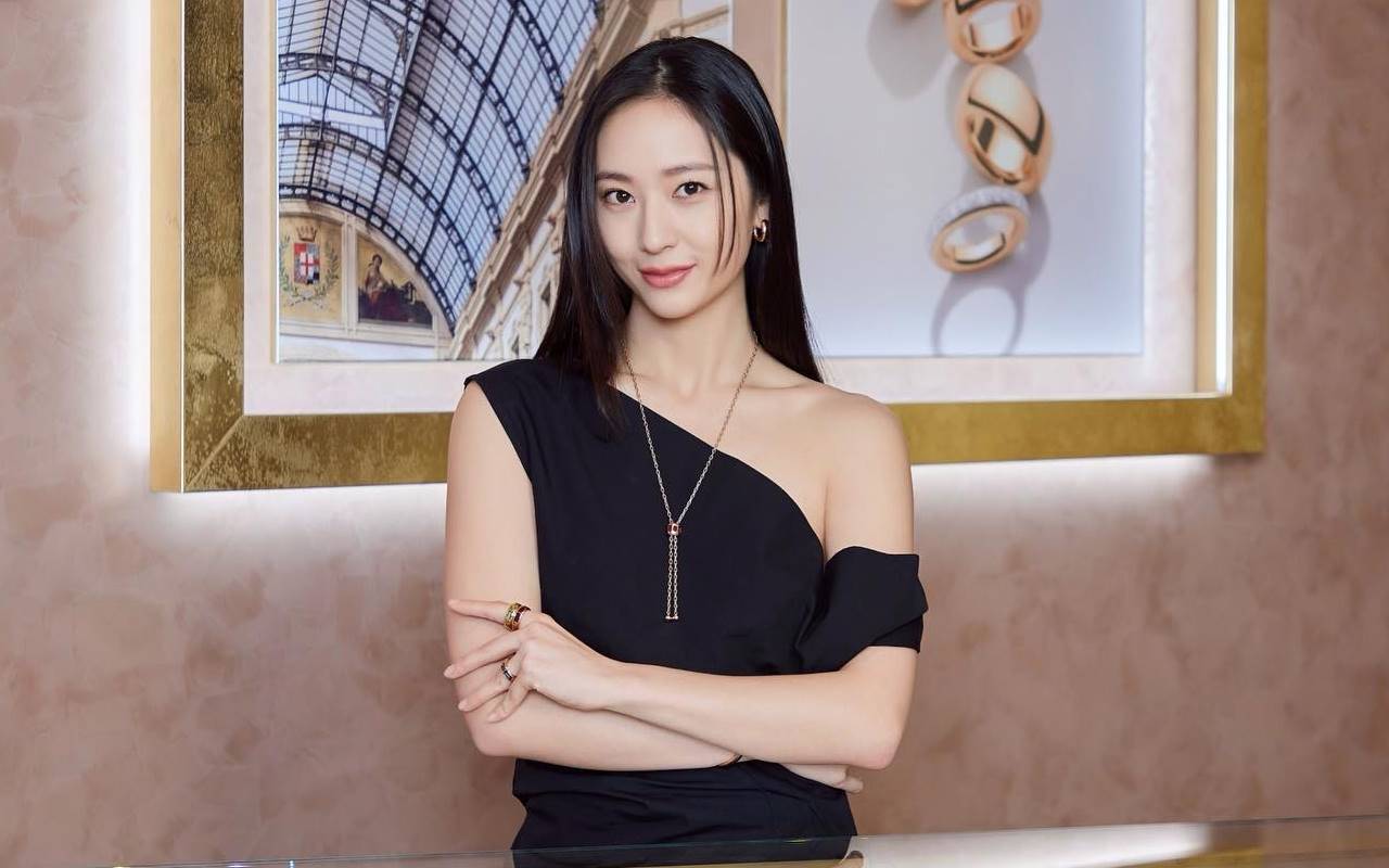 Krystal Pakai Gaun Seksi di Cannes 2023, Bikin Kaget Makin Mirip Jessica Jung