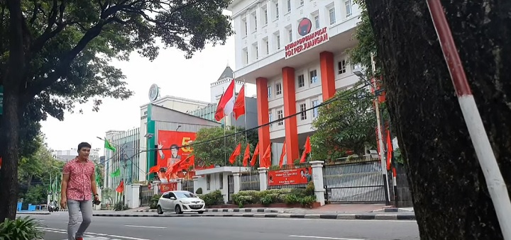 'Megawati Cantik dan Kharismatik'