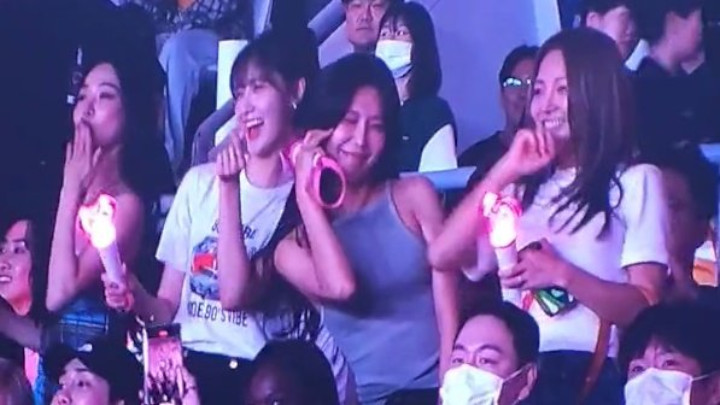 Hampir Sia-sia Nyalon, Choi Sooyoung Sukses Ngeksis di Konser Taeyeon SNSD