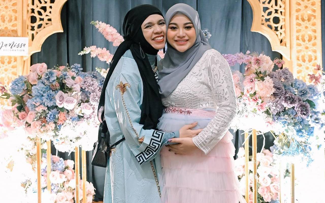 Usai Hadiri Gender Reveal, Ibu Atta Halilintar Ingin Temani Aurel Hermansyah Lahiran