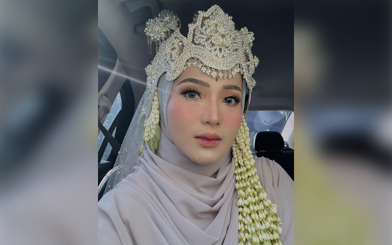 Amalia Fujiawati Eks Istri Bambang Pamungkas Nikah Lagi, Mahar dan Profesi Suami Terkuak