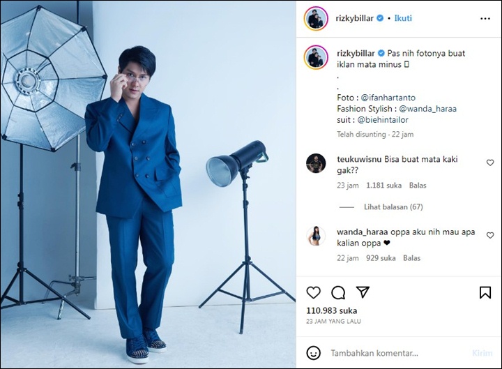 Rizky Billar Pose Kece Pakai Kacamata, Komen Teuku Wisnu di Luar Nalar