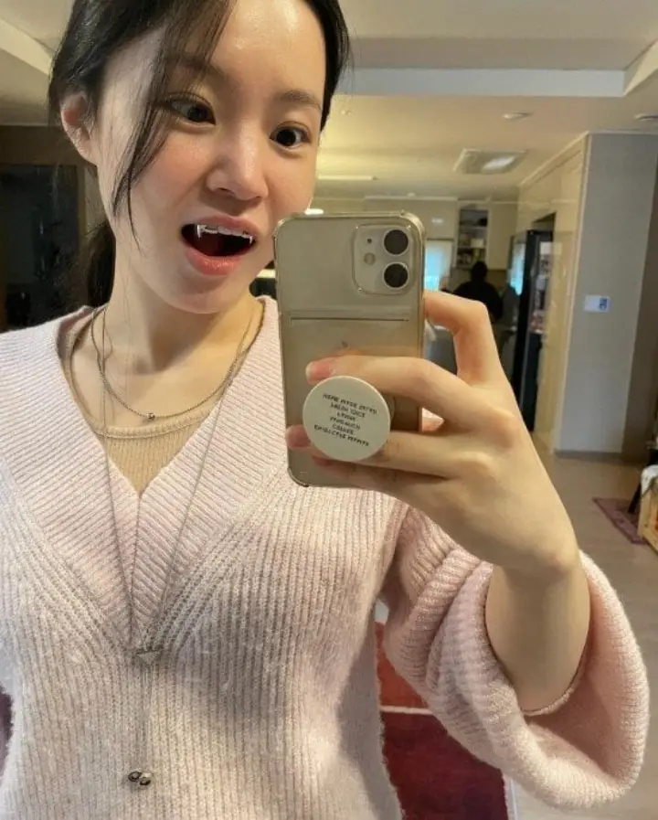 Lee Hi