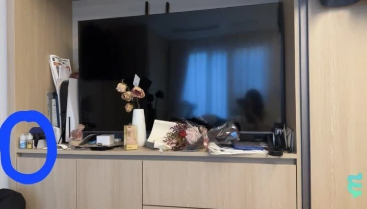 Setelah Jisun, Lee Chaeyoung fromis_9 Diduga Perokok Picu Debat Panas