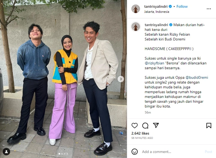 Tantri Kotak Pamer Diapit 2 Cowok Ganteng, Salah Satunya Dipanggil Oppa