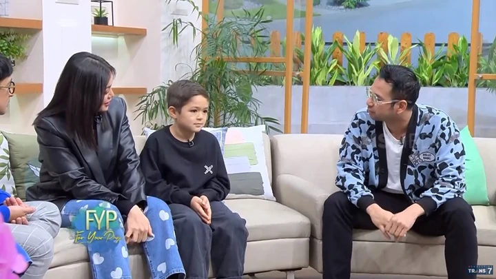 Perdana Tampil di TV, El Putra Jessica Iskandar Bikin Takjub Saat Jawab Pertanyaan Host