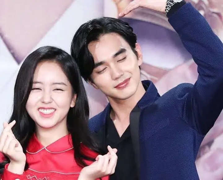 Kim So Hyun kerap foto ditempeli para aktor