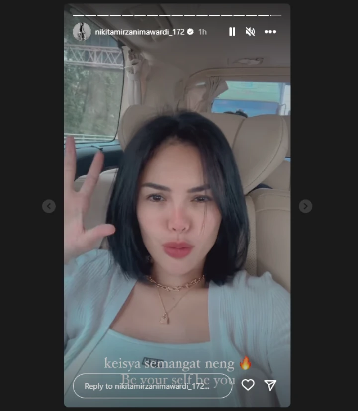 Nikita Mirzani Mendadak Semangati Keisya Levronka, Beri Pesan Soal Jadi Diri Sendiri Nikita Mirzani Mendadak Semangati Keisya Levronka, Beri Pesan Soal Jadi Diri Sendiri