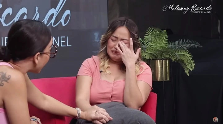Pinkan Mambo Nangis Tersedu-sedu Usai Melaney Ricardo Sebut Jiwanya Kering