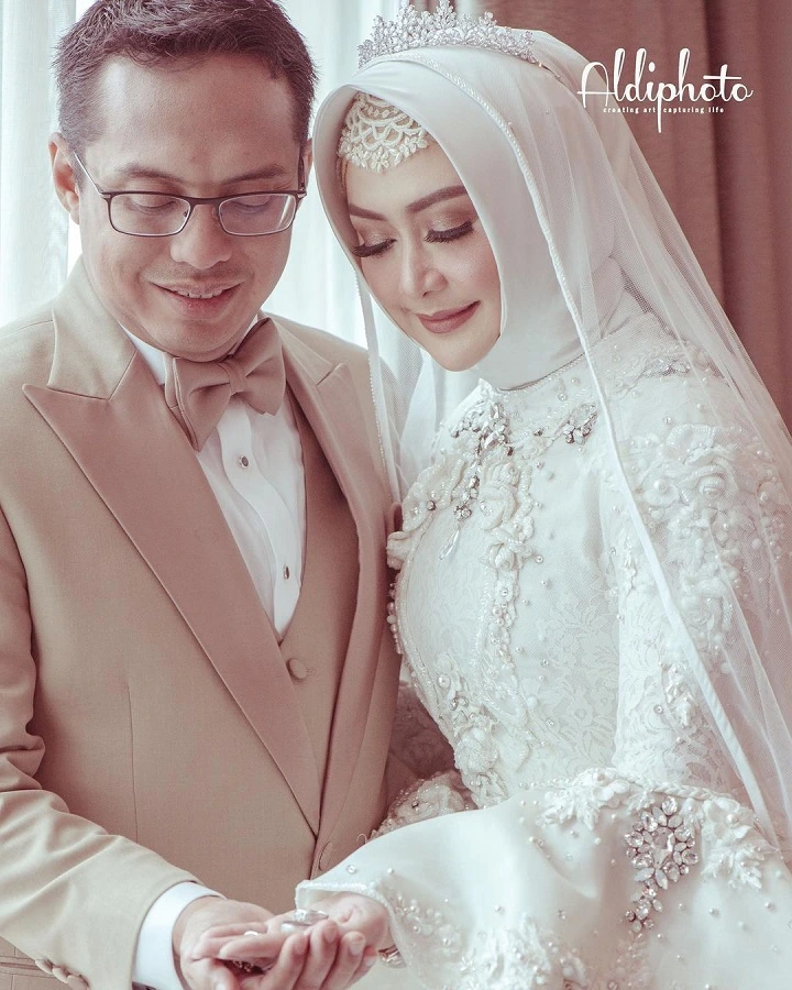 Eddies Adelia  dan Ferry Setiawan