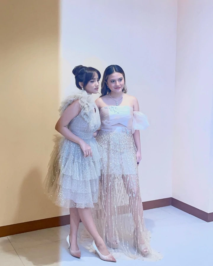 Marsha Aruan Beri Hadiah