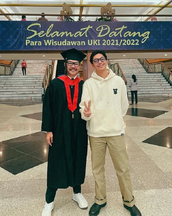 Ferry Salim