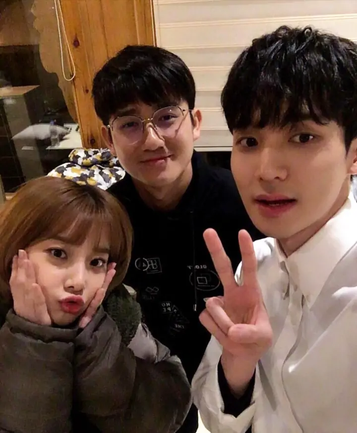 Kenny Austin dengan Lee Hyun Joo