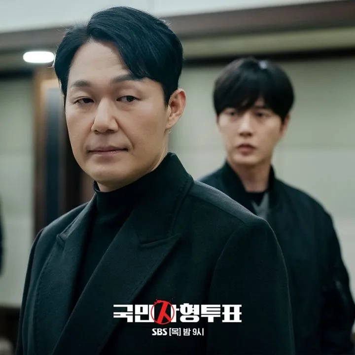 PhotMasa Lalu Park Hae Jin dan Park Sung Woong Terungkap, \'The Killing Vote\' Kokoh Puncaki Slot Tayang