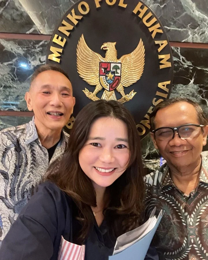 Bersama Mahfud MD