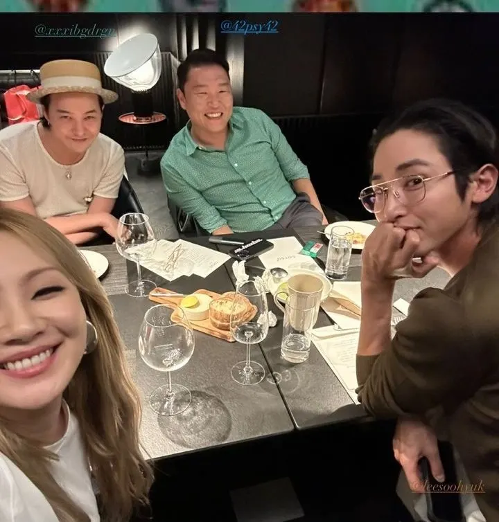 G-Dragon BIGBANG, CL eks 2NE1, PSY, dan Lee Soo Hyuk nongkrong