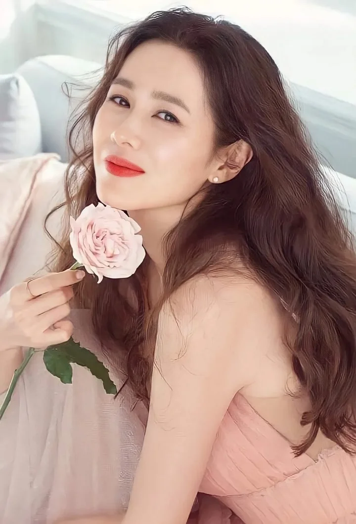 Son Ye Jin
