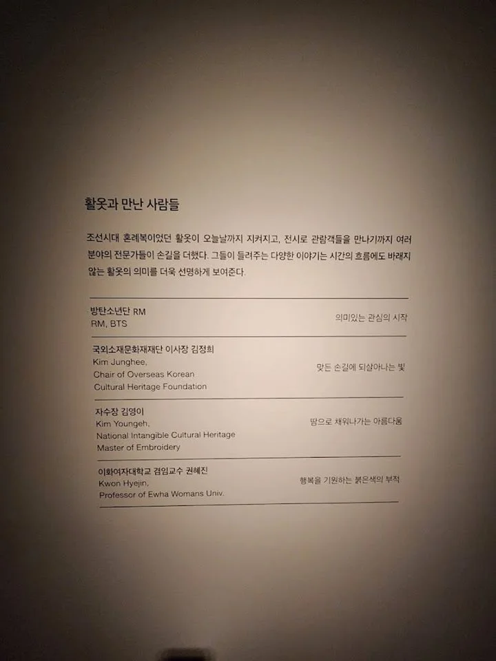 RM BTS Dapat Penghargaan Atas Restorasi Jubah Pengantin Joseon Yang Pulang ke Korea