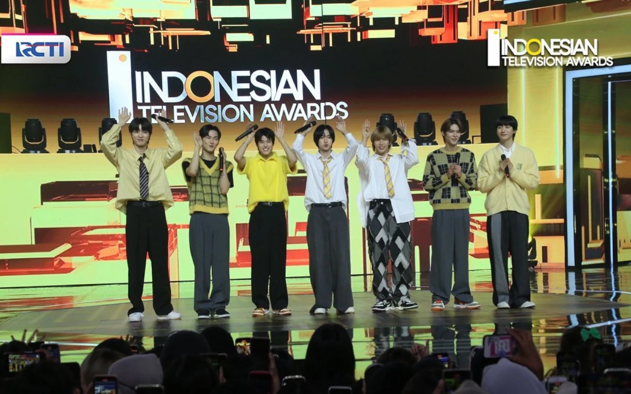 RIIZE Hadir di Indonesian Television Awards 2023 Diagungkan Media Korea