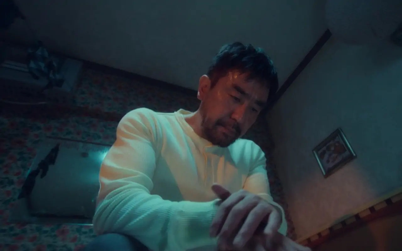Ryu Seung Ryong Paling Banyak Dihajar, Anak-Istri Sampai Nangis Saat Nonton 'Moving'