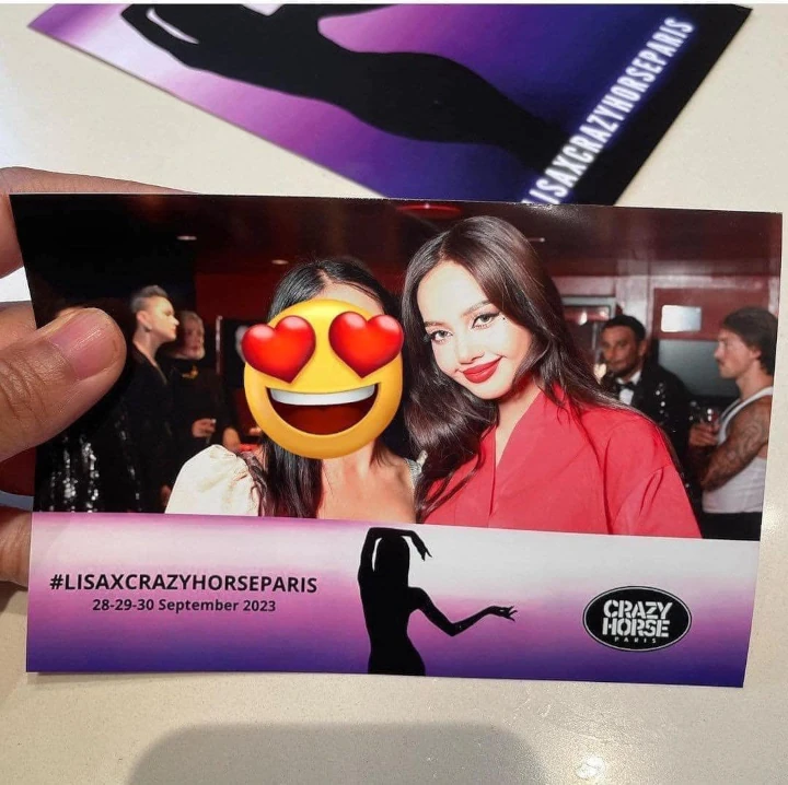 Media Tiongkok Bandingkan Performance Lisa di Crazy Horse dengan Pertunjukan Tanpa Busana