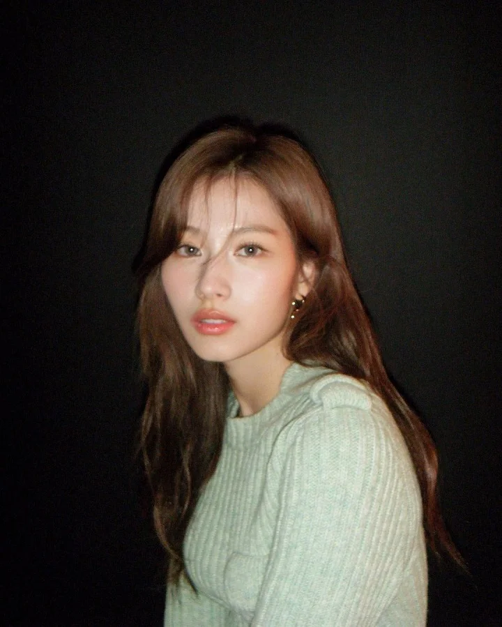 Sana TWICE