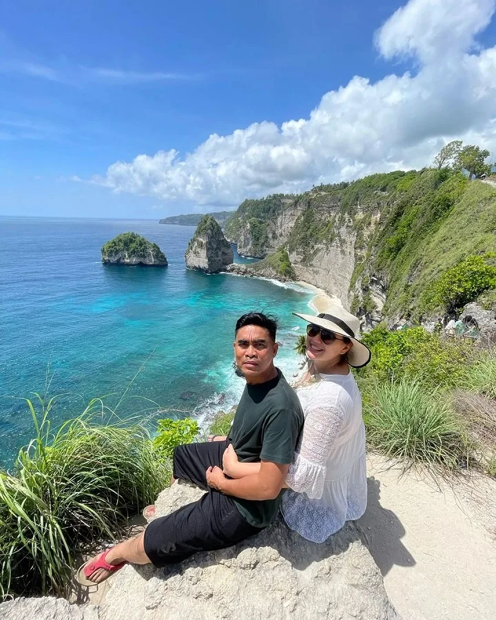 Catherine Wilson Digugat Cerai Suami 
