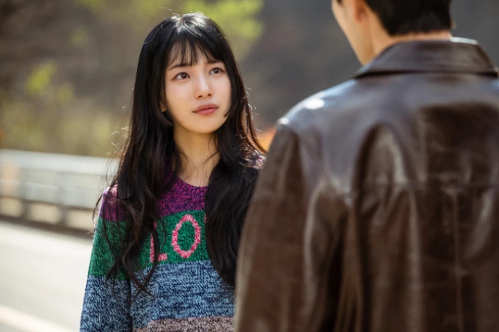 Rumah Kos Suzy dan Yang Se Jong di \'Doona!\' Ternyata Punya Pesan Tersembunyi