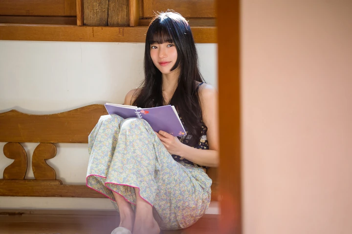 Suzy Tegaskan Pengalaman Pribadinya Beda Dari Karakter di \'Doona!\'