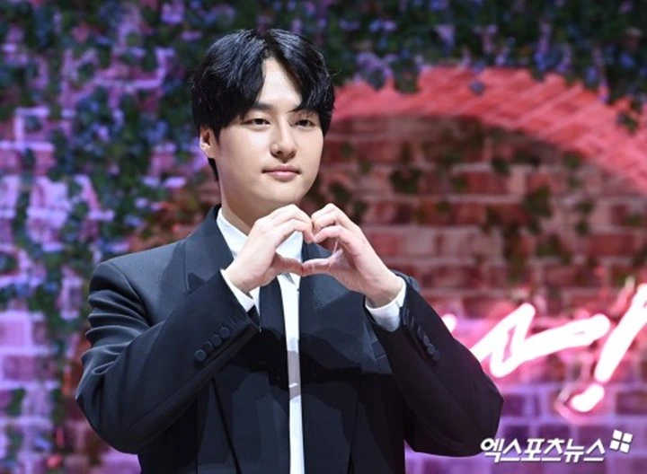 Jadi Mahasiswa di \'Doona!\', Yang Se Jong Rela Kesakitan Hilangkan Kumis Dengan Laser Jadi Mahasiswa di \'Doona!\', Yang Se Jong Rela Kesakitan Hilangkan Kumis Dengan Laser Jadi Mahasiswa di \'Doona!\', Yang Se Jong Rela Kesakitan Hilangkan Kumis Dengan Laser