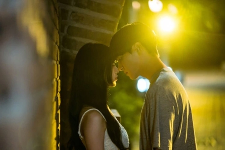 \'Doona!\' Review: Ketika Suzy dan Yang Se Jong Bertemu di Rumah Kos dan Saling Jatuh Cinta