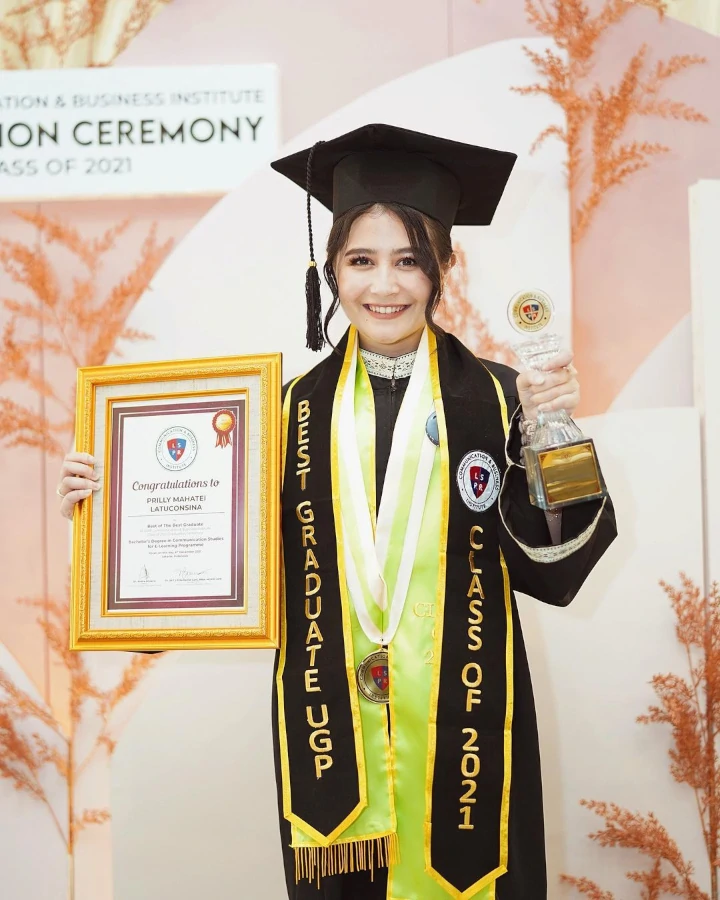 Prilly Latuconsina