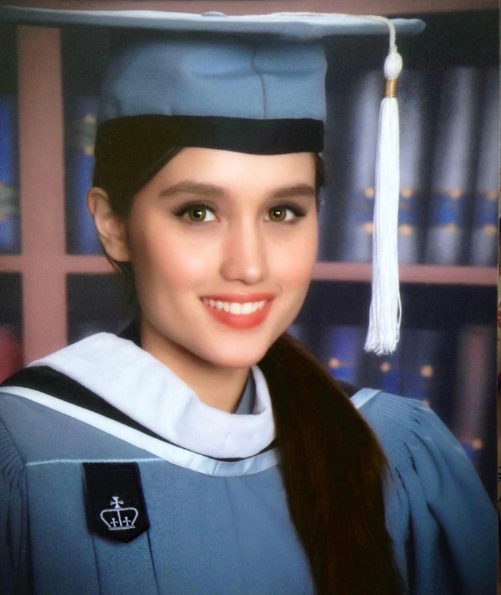 Cinta Laura